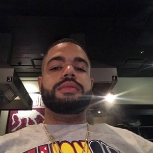 Meet your Posher, Johnathan